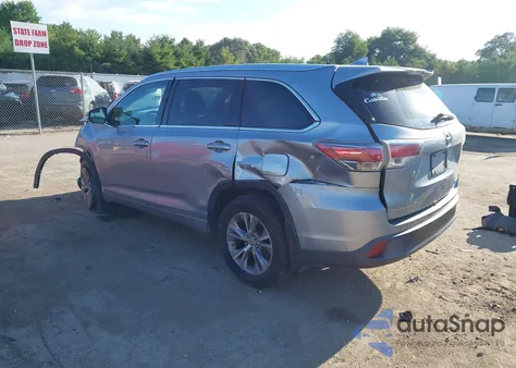 2015 Toyota Highlander Xle V6 from USA, damaged, VIN 5TDJKRFH2FS213960